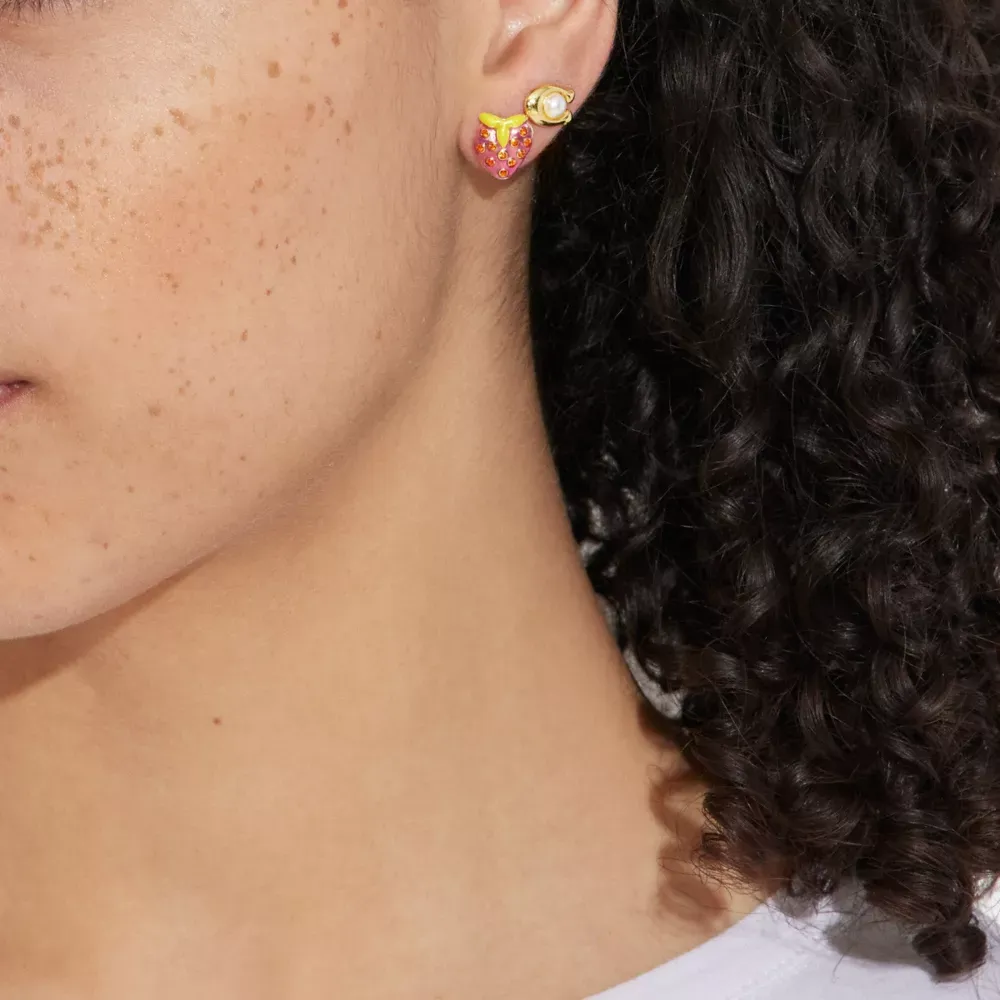 Strawberry Signature Stud Earrings Set