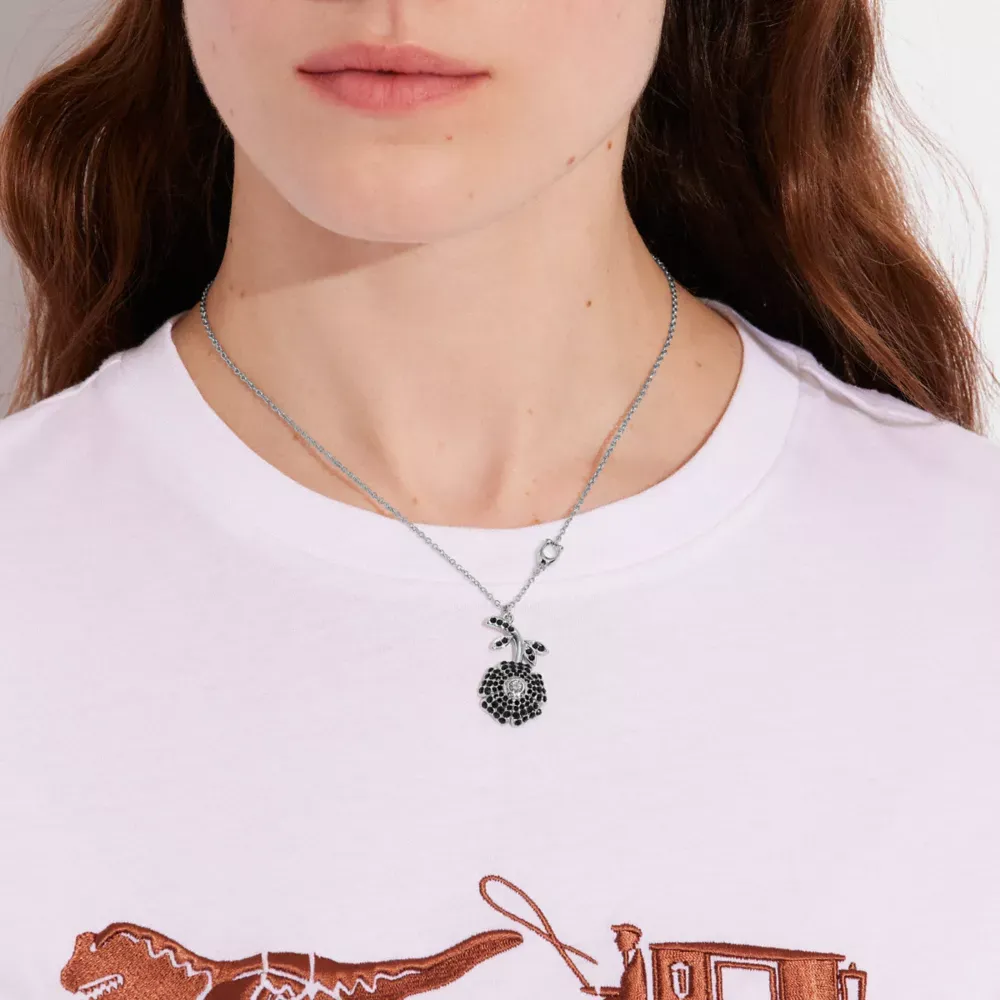 Sparkling Daisy Necklace