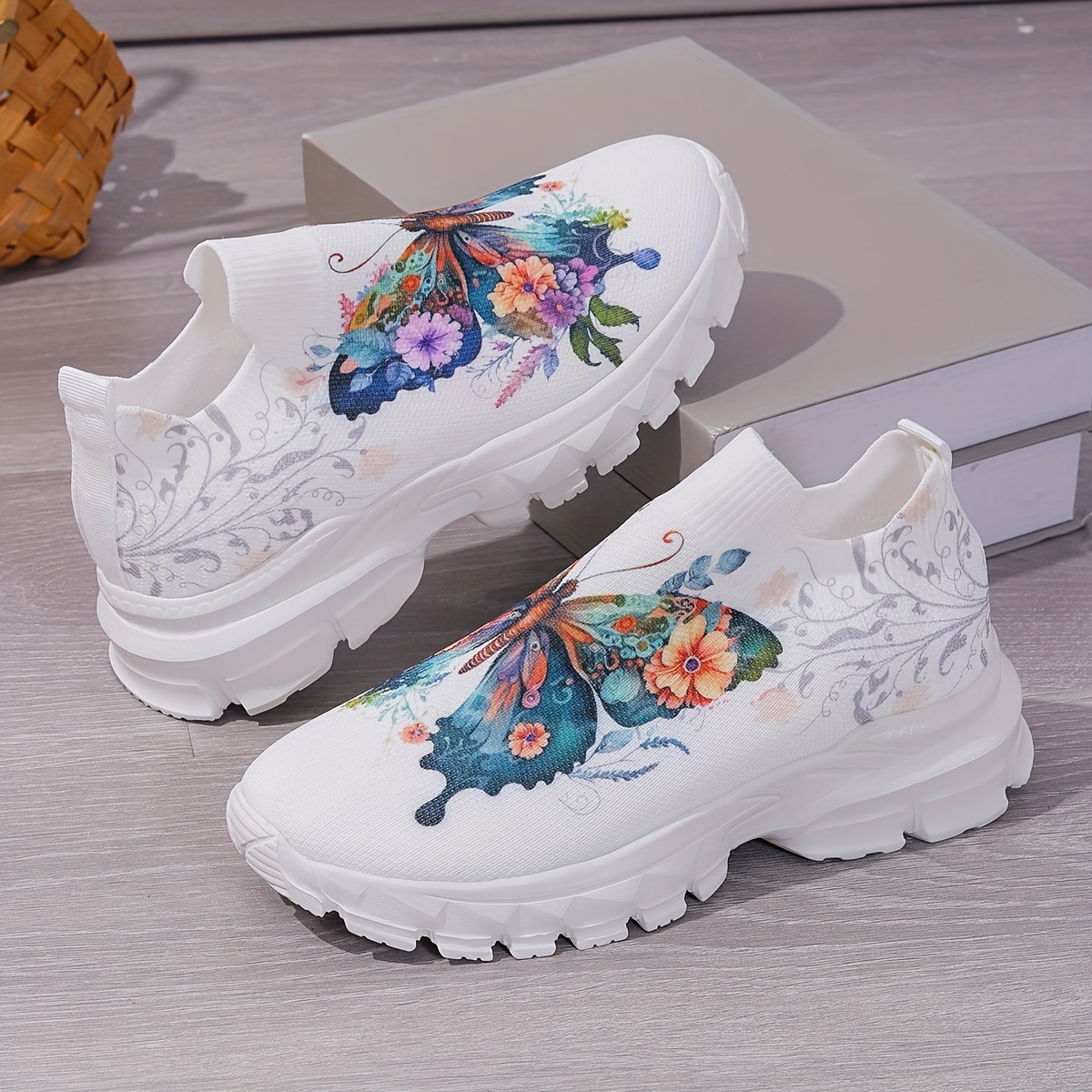 Women'S Floral Butterfly Print Sneakers, Comfortable Fabric Slip-On Shoes, Breathable Fashion Trainers for Daily Wear Plus Size