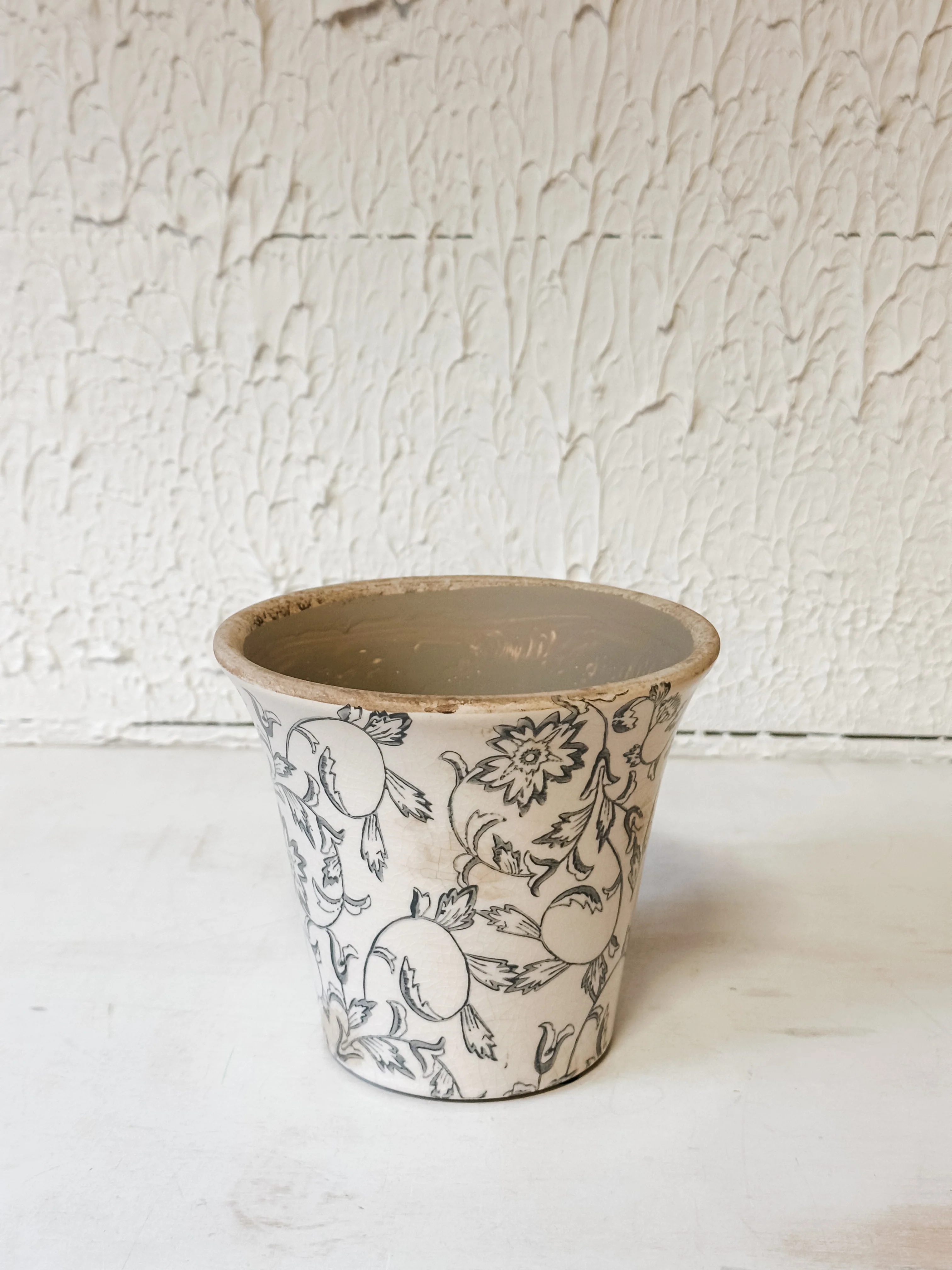 Cream Heirloom Planter